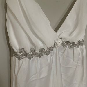 White silky lingerie size large 2 pc set
